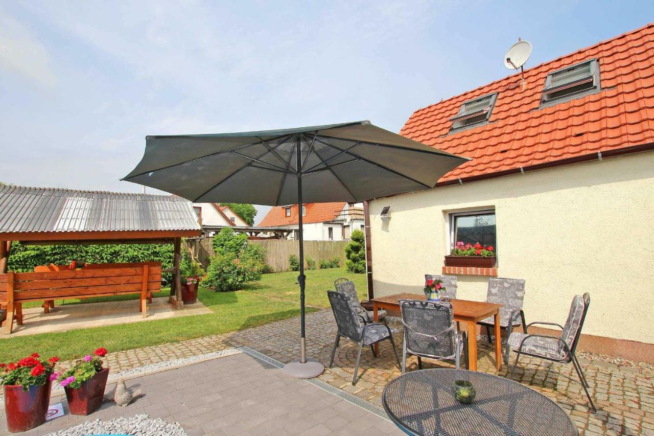 Ferienhauser Mit Pool Kummerow Schw 1010 Ngoại thất bức ảnh